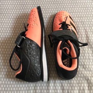 Adidas Powerlift sneakers